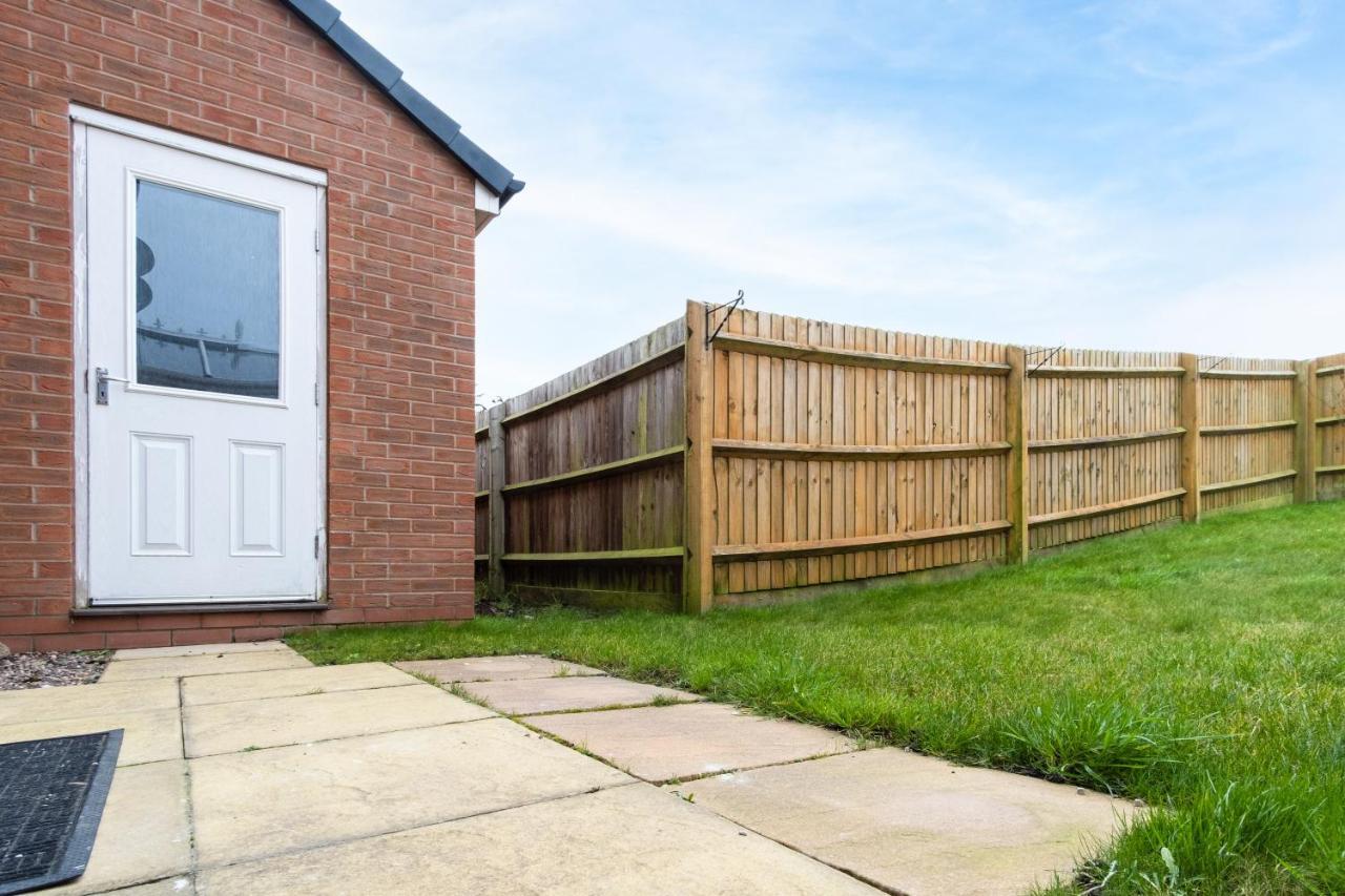 Genesis Villa Telford Exterior photo